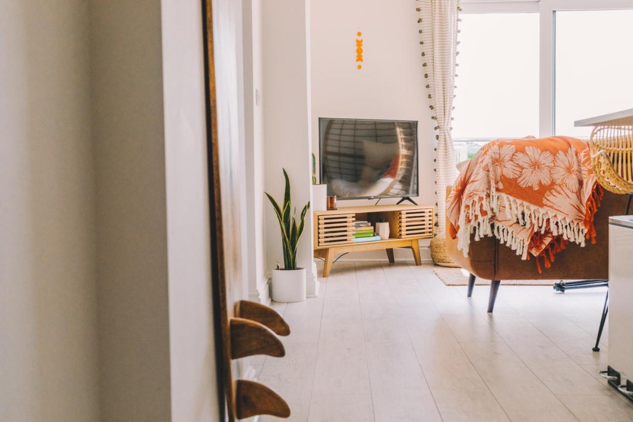 Pentire Point - Fully Equipped Eco Escape Apartment Кранток Екстериор снимка